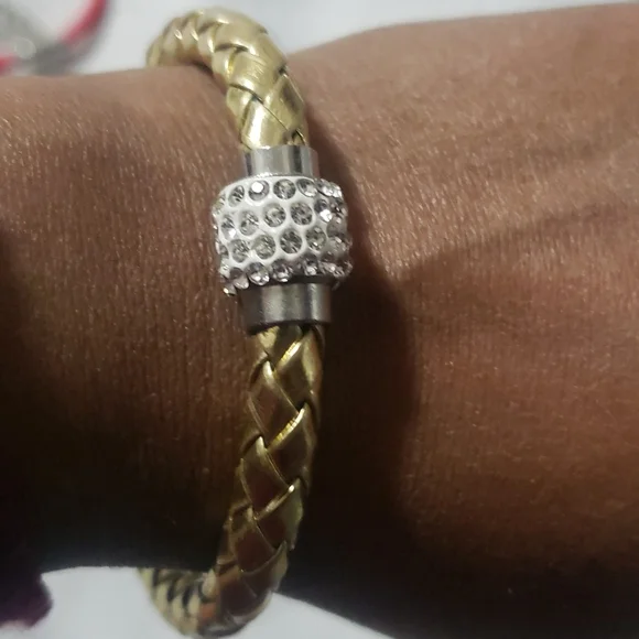 Bracelet - Picture 4 of 6
